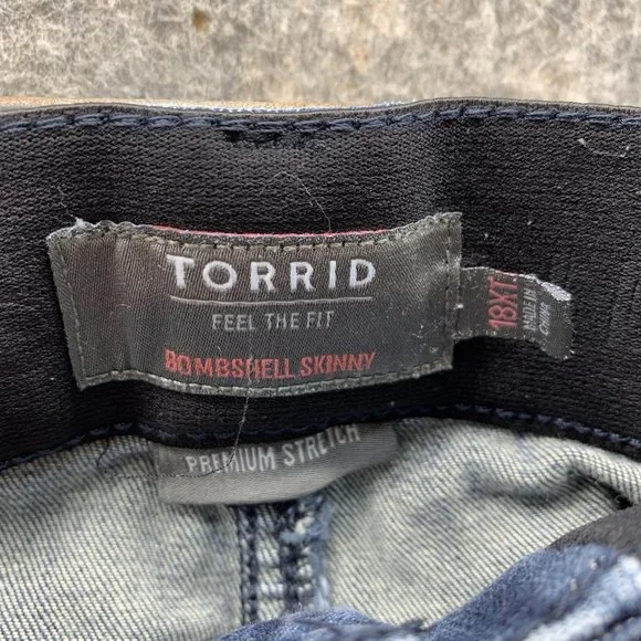 Torrid Jeans Men 18XT Adult Blue Denim Pants Bombshell Skinny Fit Outdoors - Picture 11 of 15